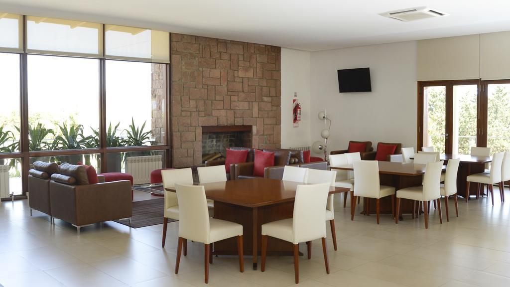 Hotel 15 De Mayo Villa Carlos Paz Exteriér fotografie